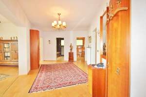 "Exklusive Premiumlage in Passau"
Großzügige Villa mit reichlich Platz, viel Privatsphäre und traum – Die vollständige Adresse der Immobilie erhältst du vom Anbieter., 94034 Hacklberg, Passau – Vorschaubild 16