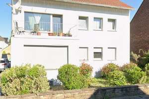 4-Zimmer-Wohnung mit zwei Balkonen zu vermieten