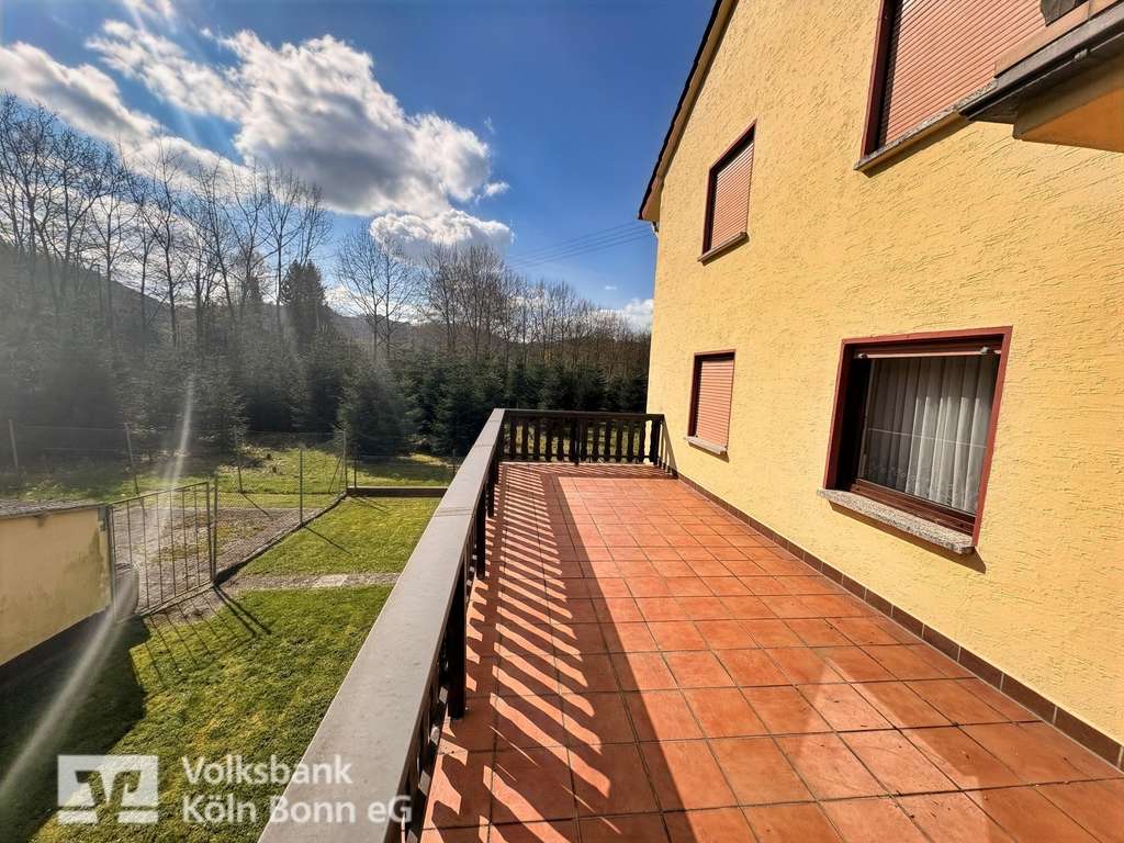 Immobilie in Eitorf - Eitorf - gepflegtes Zweifamilienhaus mit viel Platz - Bild 4