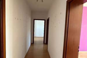 4,5-Zimmer-Wohnung in Oberhausen – Emdenstraße 10, 46145 Sterkrade-Mitte, Oberhausen – Vorschaubild 3