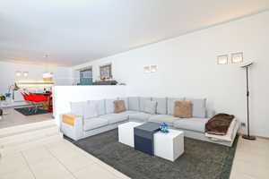 Exklusives Einfamilienhaus mit 5 Zimmer, Einbauküche, Garten, Doppelgarage, hochwertige Ausstattung! – Mettmann (Kreis) – Vorschaubild 3