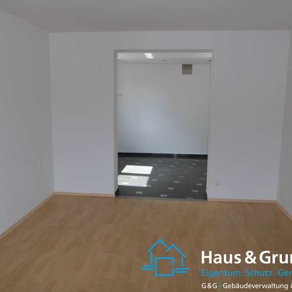 *** charmante 4-Zimmer-Maisonette-Wohnung für Familien mit Garten im beliebten Aachen-Brand ***