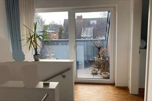 Moderne vermietete Maisonettewohnung mit 2 Balkonen und Stellplatz in Münster