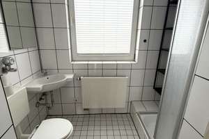 Großzügige 3-Zimmer-Altbauwohnung mit Charme – hell, gepflegt und zentral in Wuppertal-Elberfeld! – Friedrichschulstr. 20, 42105 Elberfeld, Wuppertal – Vorschaubild 5