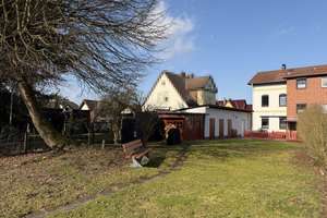 Modernisierte Doppelhaushälfte mit Garage und schönem Garten in zentraler Lage von Seesen – Die vollständige Adresse der Immobilie erhältst du vom Anbieter., 38723 Seesen – Vorschaubild 24
