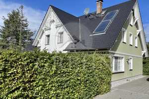 Neuwertige Haushälfte mit 4 Szi., 2 Bädern, Sauna, Kamin & Garten in Südausrichtg. in optimaler Lage – Lindenstrasse 30, 18374 Nordvorpommern (Kreis) – Vorschaubild 3