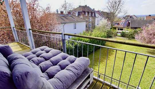 Bild von Familienhaus mit großem Südgarten!