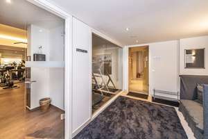 Wohnen in hochwertigem Ambiente mit internationalem Flair.
Möblierte 2 Zimmer-Dachterrassen-Wohnung – Die vollständige Adresse der Immobilie erhältst du vom Anbieter., 40549 Heerdt, Düsseldorf – Vorschaubild 31