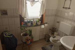 Provisionsfrei! Malern, Einziehen, Wohlfühlen - 5 Zimmer, Küche, Bad, Speisekammer, Garage, Büro – Die vollständige Adresse der Immobilie erhältst du vom Anbieter., 99991 Großengottern – Vorschaubild 5