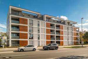 Ankommen und wohlfühlen: Moderne 2-Zimmer-Wohnung mit offener Küche und Loggia – Die vollständige Adresse der Immobilie erhältst du vom Anbieter., 38440 Wohltberg, Wolfsburg – Vorschaubild 2