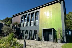 „VILLA - CHAPEL“ | ABSOLUTES UNIKAT ENERGETISCH SANIERT | SIEGEN – Die vollständige Adresse der Immobilie erhältst du vom Anbieter., 57074 Siegen, Siegen – Vorschaubild 2