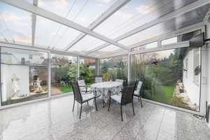 ++ FREISTEHENDES FAMILIENGLÜCK MIT GARTEN & GARAGE ... 155 m² Wohnfläche auf gut 1.000 m² Grundstück – Neuss (Rhein-Kreis) – Vorschaubild 5