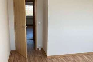 Hochwertige Eigentumswohnung mit Erker und Balkon – Alfred-Neubert-Straße 60, 9123 Markersdorf, Chemnitz – Vorschaubild 12