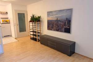 Ruhige, zentrale Lage in der Altstadt,  Modern eingerichtet – Friedrich-Ebert-Anlage 46/1, 69117 Altstadt, Heidelberg – Vorschaubild 3