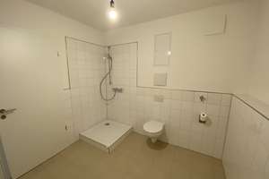 Moderne 2-Zimmer-Wohnung im Dachgeschoss – Frankfurter Str. 714, 51145 Eil, Köln – Vorschaubild 5