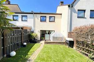 Einfamilienhaus mit gewachsener Substanz und sonnigem Garten – gepflegt, durchdacht, ANKOMMEN! – Die vollständige Adresse der Immobilie erhältst du vom Anbieter., 53125 Brüser Berg, Bonn – Vorschaubild 2