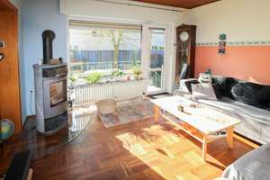 Freistehendes Haus mit viel Potenzial – ideal für Mehrgenerationenwohnen in ruhiger Lage – Die vollständige Adresse der Immobilie erhältst du vom Anbieter., 52224 Stolberg (Rheinland) – Vorschaubild 2