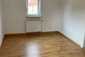 Einfamilienhaus mit Einliegerwohnung in Albertshausen – Die vollständige Adresse der Immobilie erhältst du vom Anbieter., 97688 Bad Kissingen – Vorschaubild 7