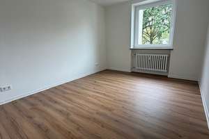 WBS-Wohnung: frisch renovierte 2-Zimmer-Etagenwohnung ab 60 J. für eine Person – 33647 Brackwede, Bielefeld – Vorschaubild 3