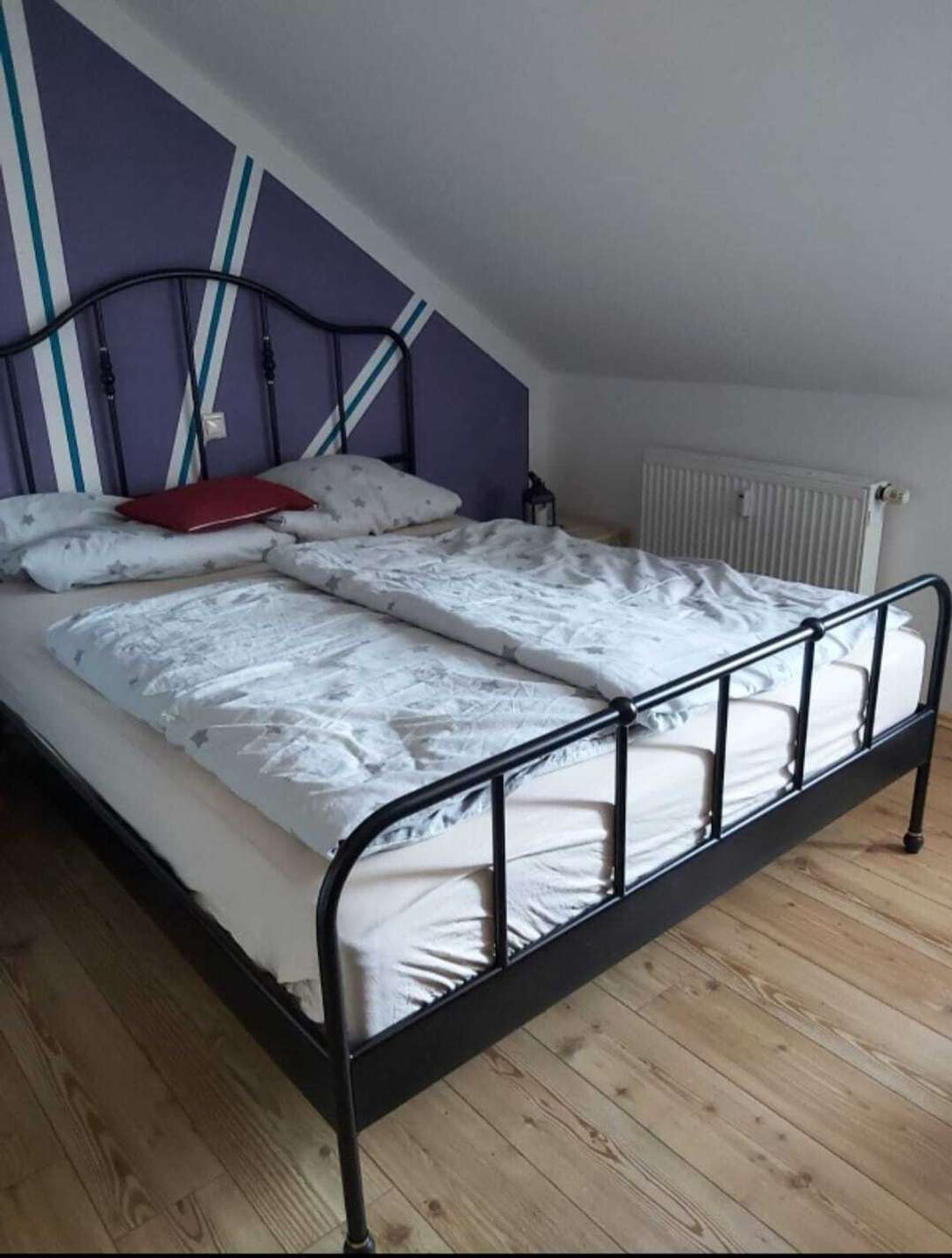 Immobilie in Ranis - Charmante Dachgeschosswohnung mit Balkon und Stellplatz - Bild 7