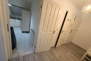 Alltagstaugliche 3,5-Zimmer- Dachgeschosswohnung mit Balkon und Stellplatz in Duisburg  – Beecker Straße 265, 47166 Alt-Hamborn, Duisburg – Vorschaubild 2