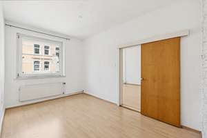 LENAU - Zentral wohnen oder investieren – 2-Zimmer-Wohnung in gefragter Lage! – Die vollständige Adresse der Immobilie erhältst du vom Anbieter., 30171 Südstadt, Hannover – Vorschaubild 2