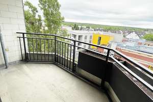 Renovierte 3-Zimmer-Wohnung: moderne Ausstattung, Balkon, neues Wannenbad, separate Küche, sep. WC – Friedensstraße 114a, 51145 Urbach, Köln – Vorschaubild 26