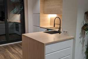 Moderne 4-Zimmer-Wohnung mit EBK, großem Garten und Terrasse  in Wuppertal – Roseggerstraße 17, 42289 Heckinghausen, Wuppertal – Vorschaubild 9