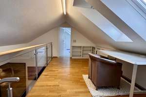 Maisonette-Dachgeschoss mit Aufzug, Einbauküche und Galerie – Bödekerstrasse 60, 30161 Oststadt, Hannover – Vorschaubild 15