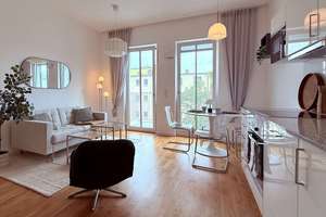 Großzügige 2-Zimmerwohnung - Balkon zum Hof und zur Vormittagssonne – Osnabrücker Straße 27, 10589 Charlottenburg, Berlin – Vorschaubild 3