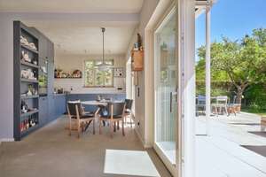 Property thumbnail 10