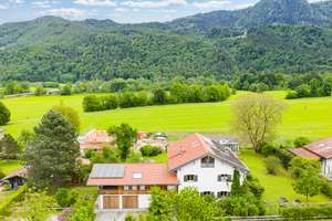 Rarität: 
2014 liebevoll kernsaniertes Anwesen im Landhaus-Stil mit Alpenblick in malerischer Lage – Die vollständige Adresse der Immobilie erhältst du vom Anbieter., 83259 Schleching – Vorschaubild 27