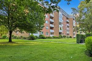 Attraktive Kapitalanlage oder neues Zuhause: 2,5-Zimmer-Hochparterre-Wohnung in Flensburg-Mürwik – Die vollständige Adresse der Immobilie erhältst du vom Anbieter., 24944 Friedheim, Flensburg – Vorschaubild 1