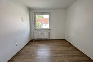 Praktisch aufgeteilte 3-Zimmer-Wohnung mit großem Tageslichtbad! – Unterfeldstr. 11, 44369 Dortmund – Vorschaubild 8