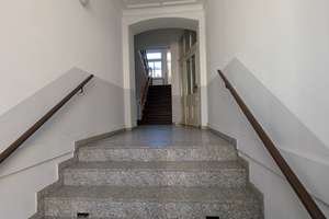 Schöne 2 Zi-Wohnung mit sep gr.Wohnküche, Duschbad, Laminatboden in der südl. Innenstadt – Bernhardystraße 47, 6110 Südliche Innenstadt, Halle (Saale) – Vorschaubild 2