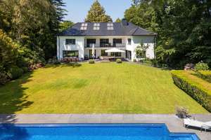 EIN STÜCK MARIENBURGER GESCHICHTE – DENKMALGESCHÜTZTE VILLA MIT POOL UND PARKÄHNLICHEM GARTEN – Die vollständige Adresse der Immobilie erhältst du vom Anbieter., 50968 Marienburg, Köln – Vorschaubild 8