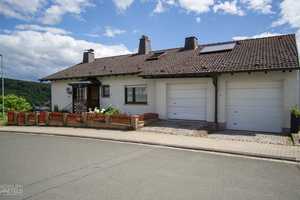 Freistehendes Einfamilienhaus mit Einliegerwohnung in Villmar, Ortsteil – Höhenstr 17, 65606 Limburg-Weilburg (Kreis) – Vorschaubild 2