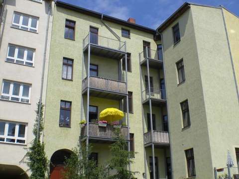 2-Raum-Wohnung store mit sonnigem Balkon