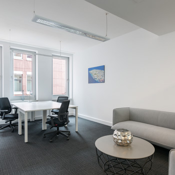 Privater Büroraum für 5 Person in Regus Sachsenhausen