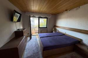 Selten großzügig u. komfortabel! Extravag. EFH m. 330 m² Wohnfl. u. 8,8 Ar Grdst. in idyll. Lage! – Die vollständige Adresse der Immobilie erhältst du vom Anbieter., 72664 Kohlberg – Vorschaubild 22