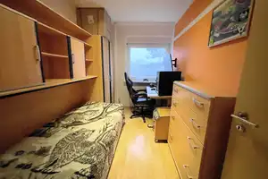 Helle 4-Zimmerwohnung inkl. hochwertiger EBK, Balkon und TG-Stellplatz in Hannover-Hägewiesen! – Hannover – Vorschaubild 9