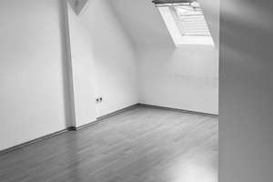 Dachgeschoss mit Terrasse 4-Zimmer-Wohnung in der List – Lister Meile 84, 30161 List, Hannover – Vorschaubild 12