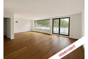 von privat: Modernisiertes Penthouse mit 4 Zimmern - in Hamburg-Alsterdorf/Gartenstadt- keine Makler