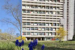Maisonettewohnung im ikonischen Corbusierhaus – mit Weitblick ins Grüne und Raum für Ihre Vision – Die vollständige Adresse der Immobilie erhältst du vom Anbieter., 14055 Westend, Berlin – Vorschaubild 2
