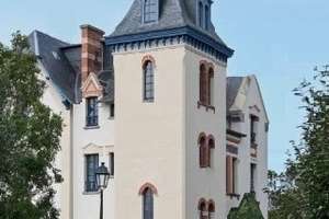 Repräsentatives Villenanwesen in bester Wohnlage Baden-Baden's - diskret zu verkaufen – Die vollständige Adresse der Immobilie erhältst du vom Anbieter., 76530 Innenstadt, Baden-Baden – Vorschaubild 1