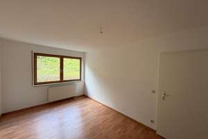 Sofort verfügbare Doppelhaushälfte mit Garten in ruhiger Wohnlage von Nürnberg-Brunn – Die vollständige Adresse der Immobilie erhältst du vom Anbieter., 90475 Brunn, Nürnberg – Vorschaubild 11