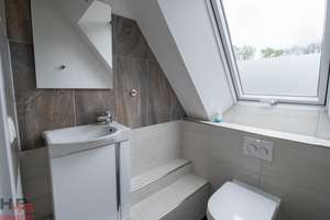 Exklusive Country-WG – 7 Zimmer, Sportraum & 70.000 m² Natur – Die vollständige Adresse der Immobilie erhältst du vom Anbieter., 28357 Altstadt, Bremen – Vorschaubild 8
