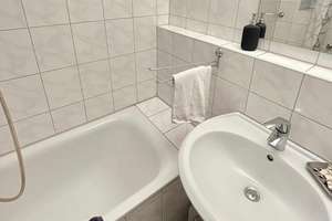 Modern möbliertes Apartment in Düsseldorf Pempelfort-Derendorf – Die vollständige Adresse der Immobilie erhältst du vom Anbieter., 40476 Derendorf, Düsseldorf – Vorschaubild 7