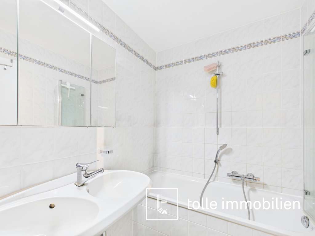 Immobilie in Hennigsdorf - Kapitalanlage in Hennigsdorf: Gepflegte 3-Zimmer-Wohnung mit zuverlässigem Mieter und 3,5 % Rendite - Bild 4