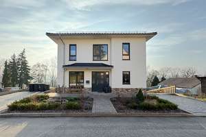Design, Lage und Lebensqualität – Ihr neues Zuhause mit Anspruch – Die vollständige Adresse der Immobilie erhältst du vom Anbieter., 99094 Bischleben-Stedten, Erfurt – Vorschaubild 2